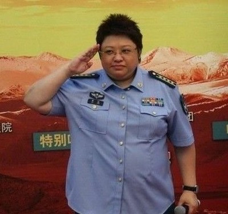 韩红